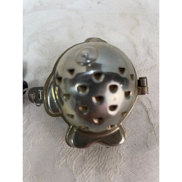 Black Cat & Fish Tea Infuser With Chain - Cute Novelty Tea Accessory For Cat Lov - Picture 4 of 4